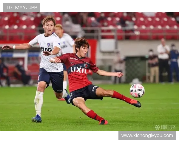 成都滑板队在攀岩联赛中以79分强势领跑积分榜，展现出色实力