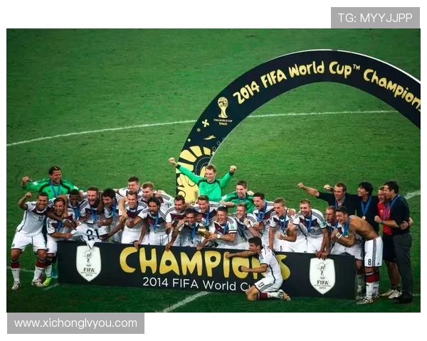 乌拉圭与德国足球对决比分分析及精彩瞬间回顾