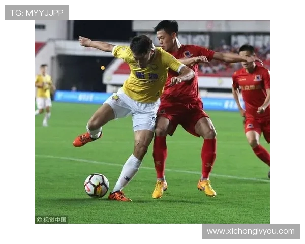 广州富力与上港激战正酣谁能在这场对决中笑到最后